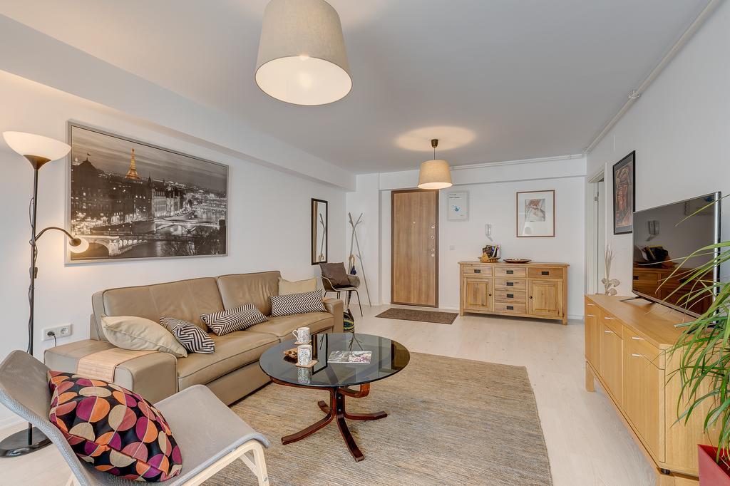 Bucharest Airport Suites & Villas Otopeni Luaran gambar