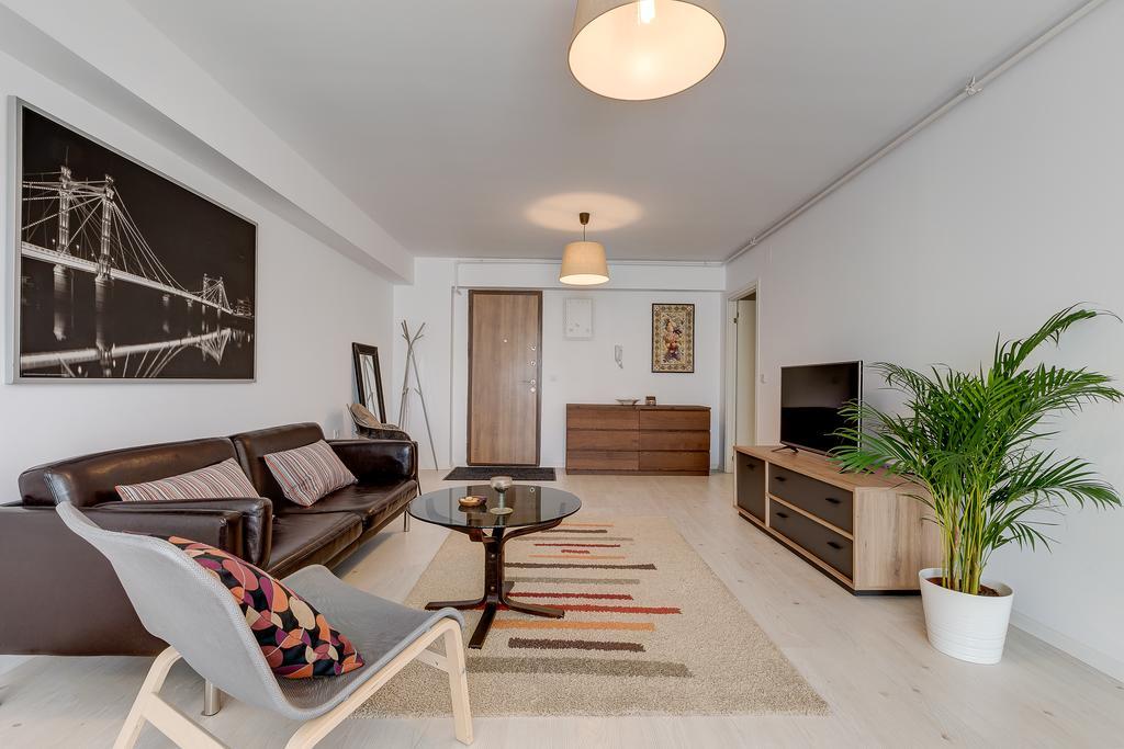 Bucharest Airport Suites & Villas Otopeni Luaran gambar