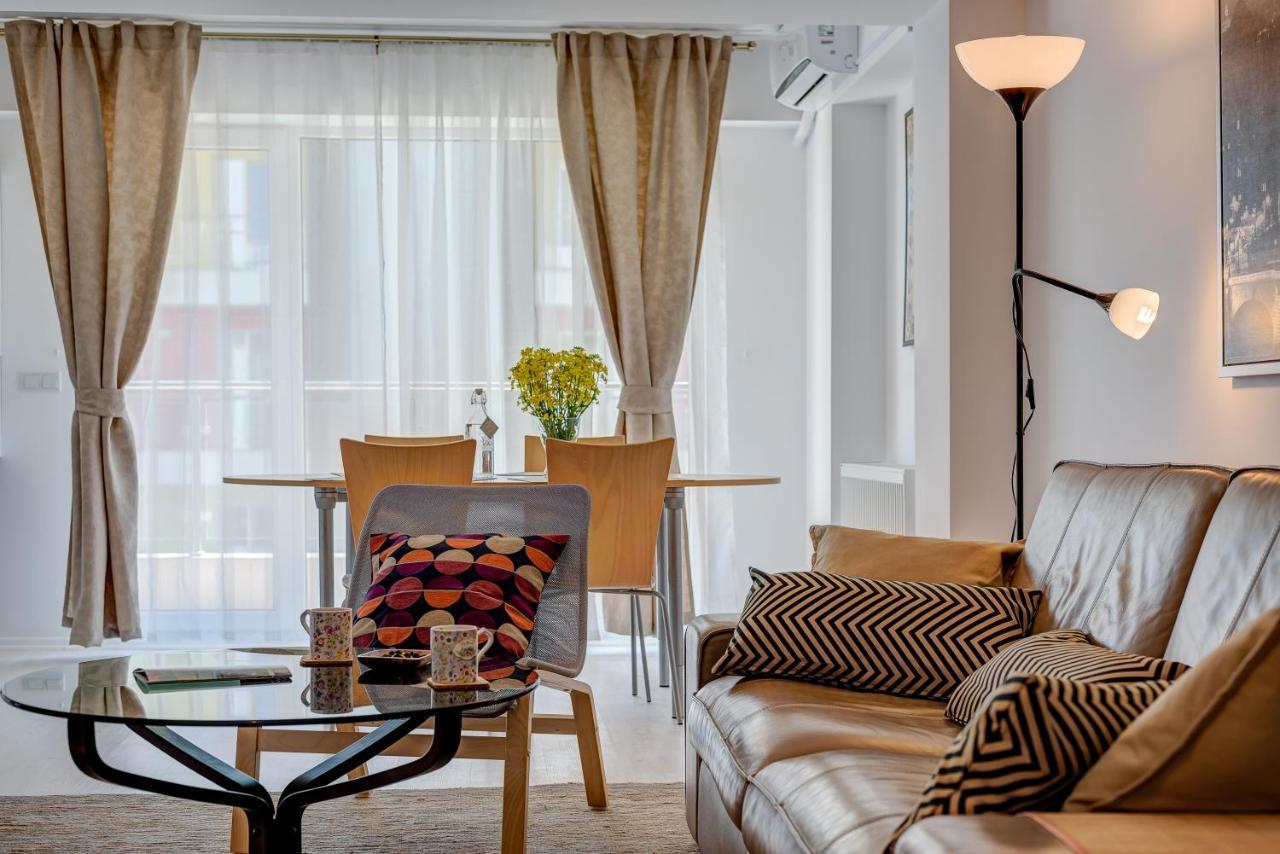 Bucharest Airport Suites & Villas Otopeni Luaran gambar